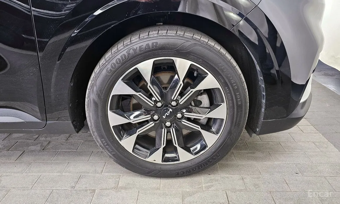 Фото 21 - Kia Carnival