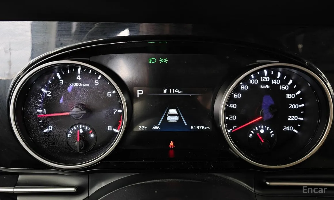 Фото 8 - Kia Carnival