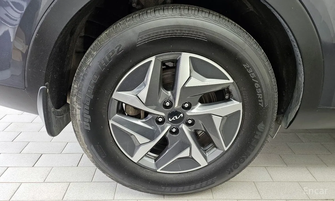 Фото 5 - Kia Sorento