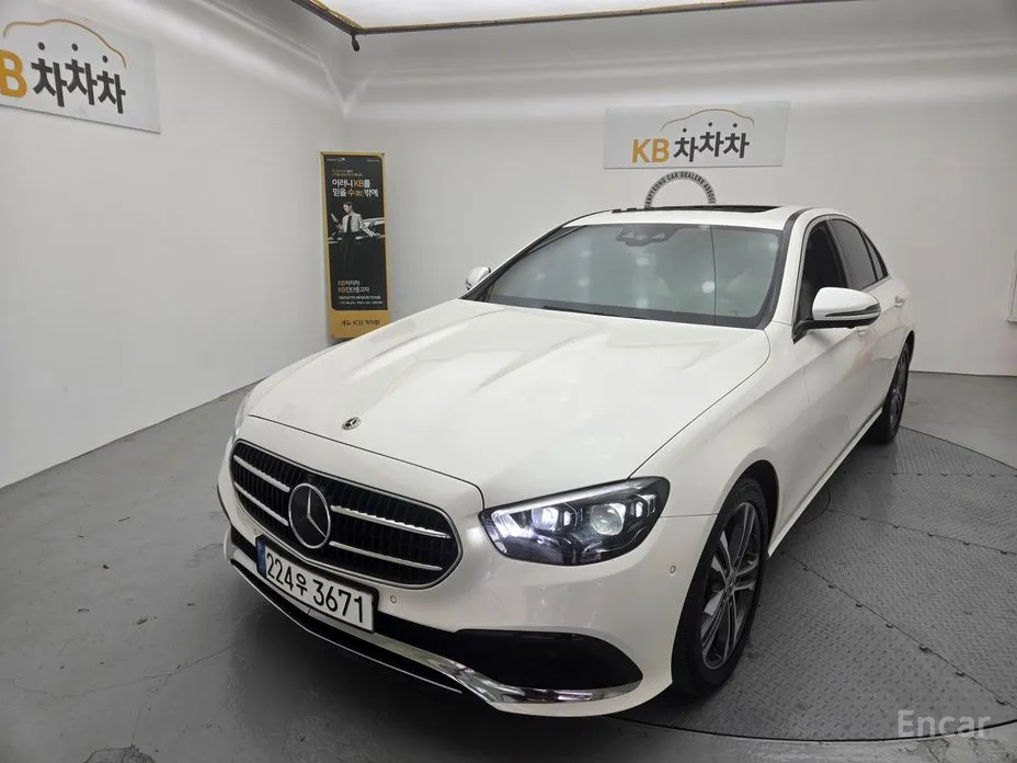 صورة 1 - Mercedes-Benz E-Class