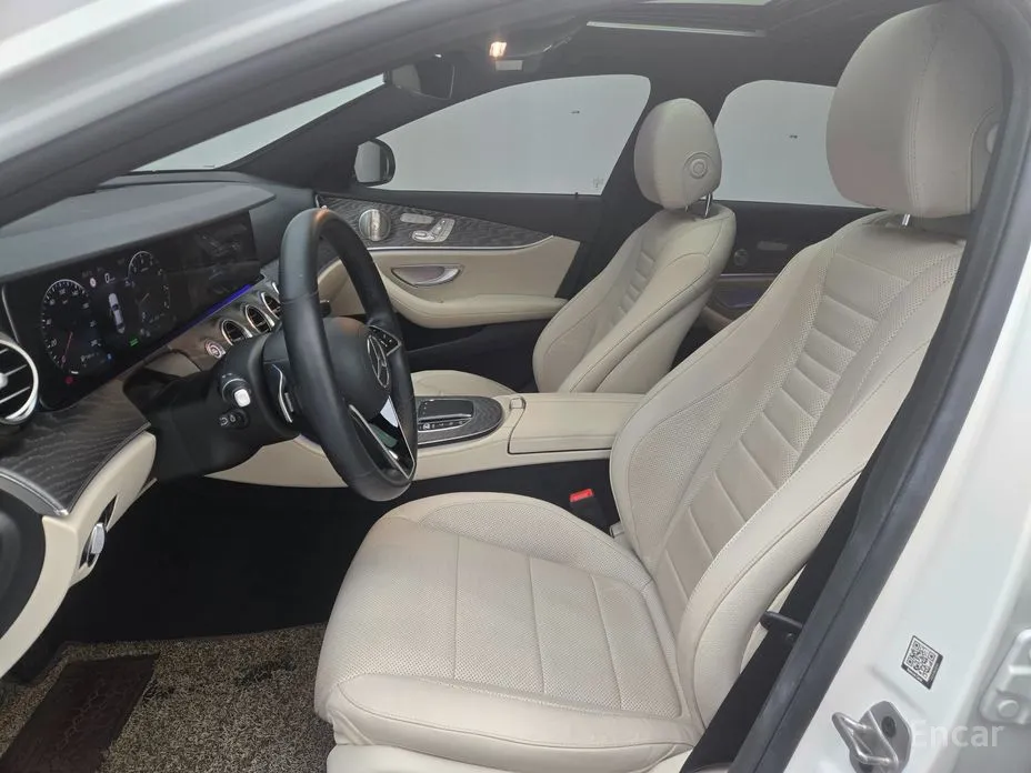 صورة 10 - Mercedes-Benz E-Class