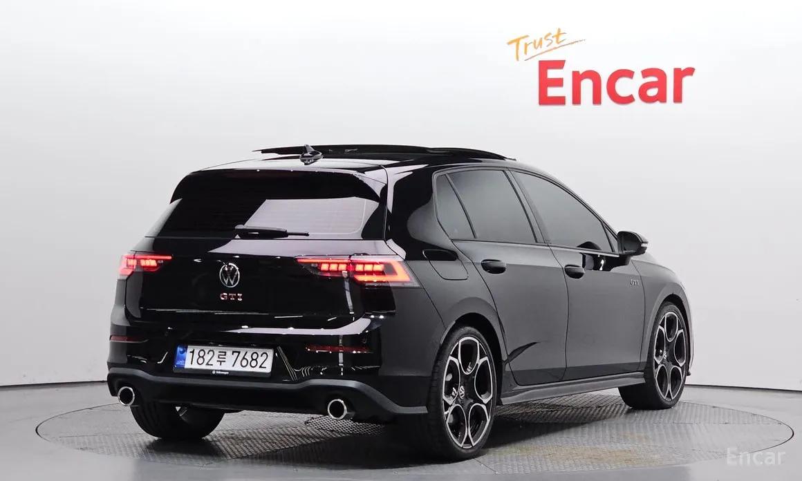 2022 Volkswagen Golf