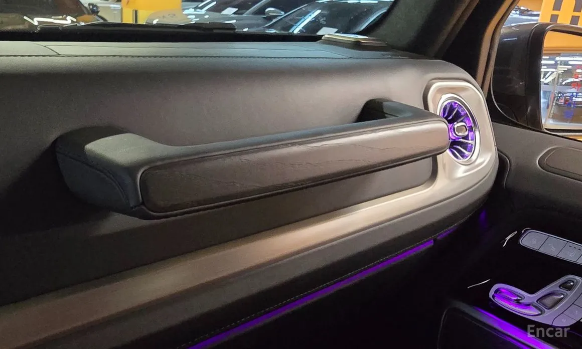 Mercedes-Benz G-Class 2019 AMG G63 Manufaktur