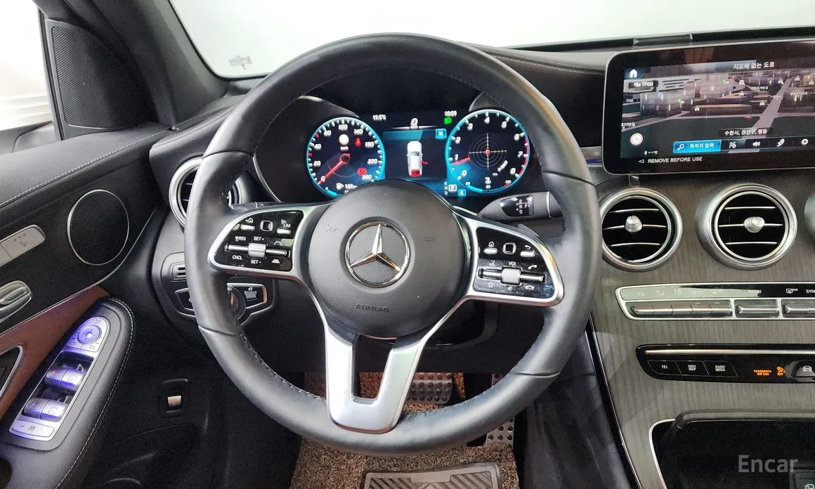Mercedes-Benz GLC-Class 2016 GCL300 4MATIC Coupe