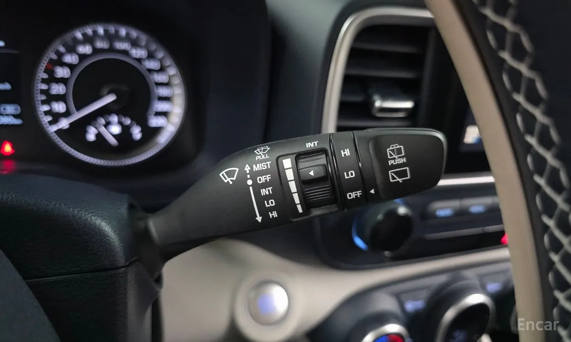 Hyundai Venue 2019 1.6 Modern