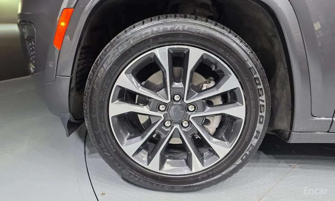 Jeep Cherokee 2021 L 3.6 Overland
