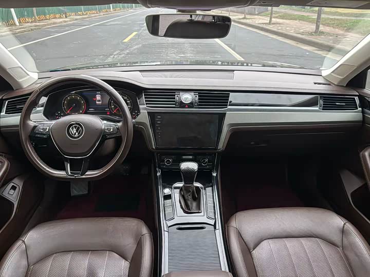 Фото 6 - Volkswagen Phideon