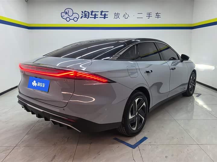Фото 3 - Geely Galaxy L6