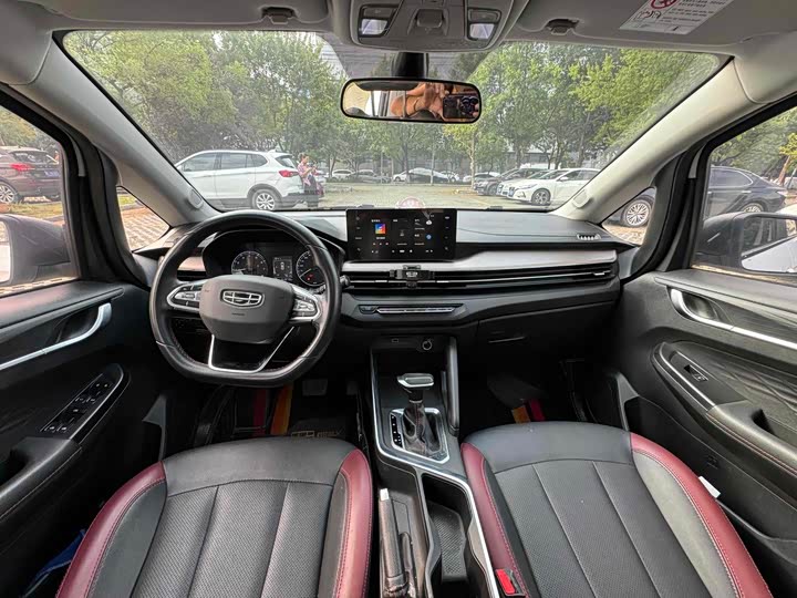 Geely Vision X3 2021 2021款 PRO 1.5L CVT尊贵型