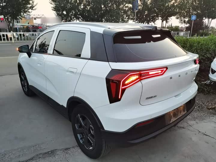 Geely Geometry E Firefly 2024 2024款 301km 星光