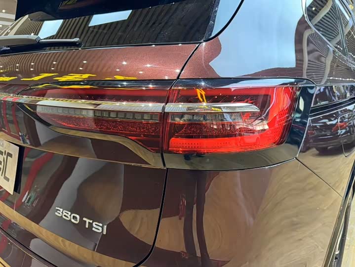 Фото 8 - Volkswagen Viloran