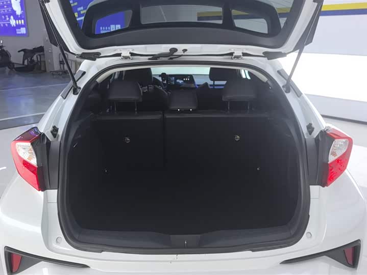2023 Toyota C-HR