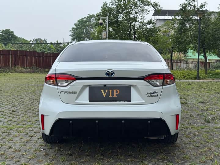 Toyota Levin 2024 2024款 智能电混双擎 1.8L 运动版