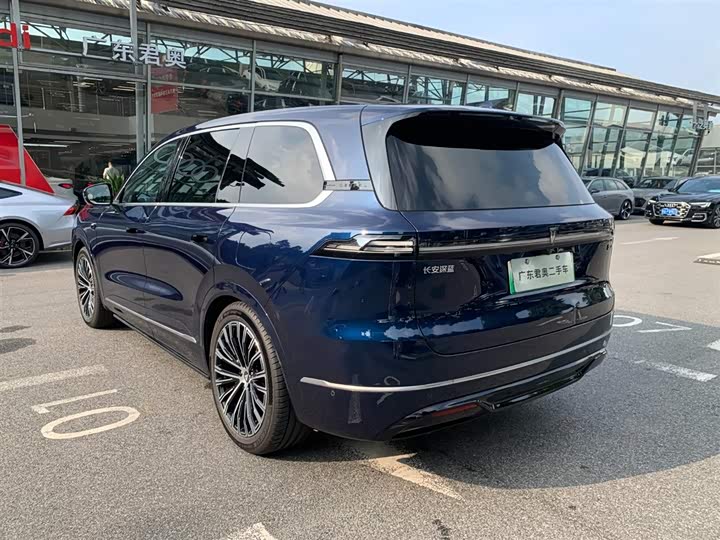 Changan Deepal S09 2025 2025款 四驱Ultra+ 高定版