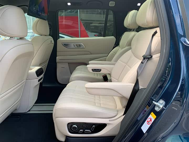 Changan Deepal S09 2025 2025款 四驱Ultra+ 高定版