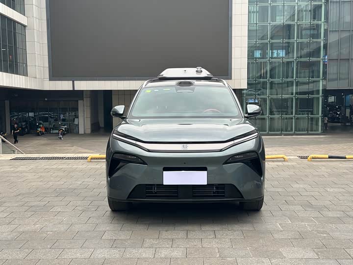 Фото 2 - BYD Tang L