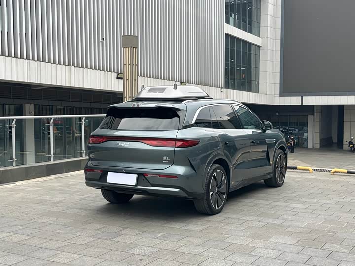 Фото 4 - BYD Tang L