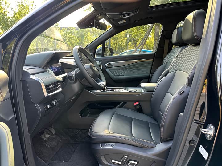 Geely Okavango L 2024 2024款 2.0T DCT旗舰型