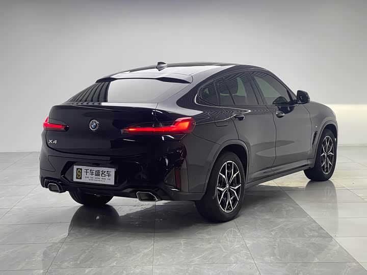 BMW X4 2022 2022款 xDrive 25i M运动套装