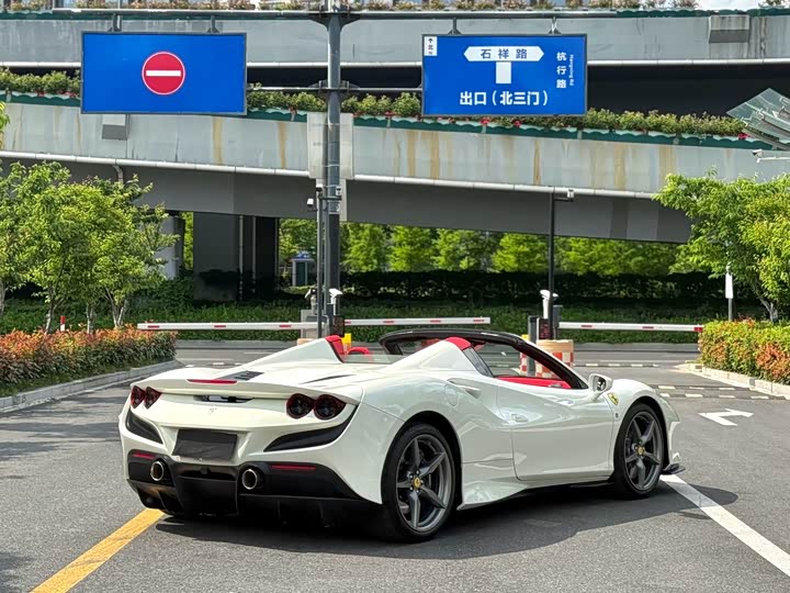Ferrari F8 2020 2020款 Spider 3.9T V8