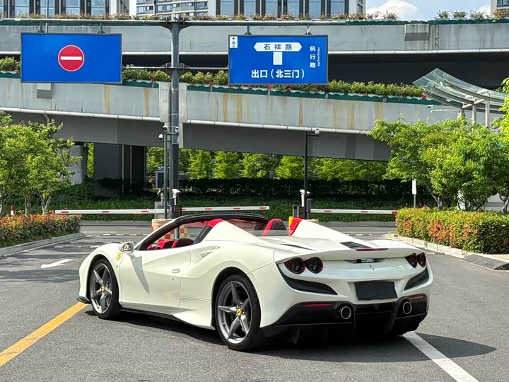 Ferrari F8 2020 2020款 Spider 3.9T V8