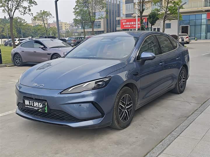 BYD Seal 05 DM-i Hybrid 2025 2025款 DM-i 智驾版 120KM旗舰型