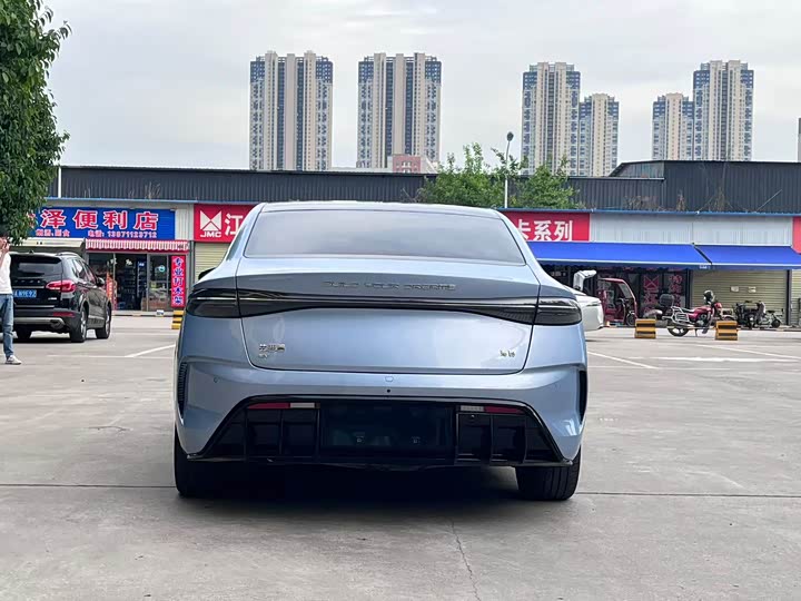 Фото 4 - BYD Seal