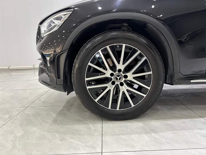 Фото 4 - Mercedes-Benz GLC-Class Coupe