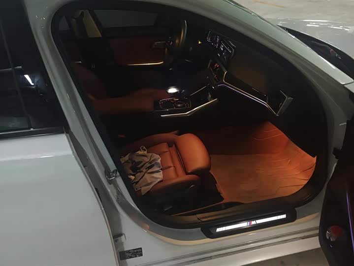 Фото 8 - BMW 3 Series