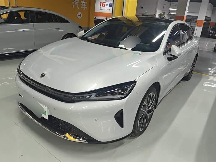 Baojun Xiangjing 2025 2025款 插混 140km专车版