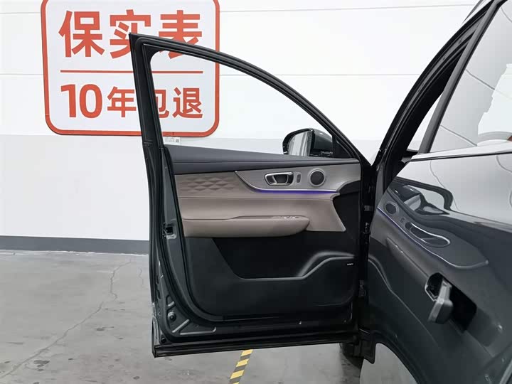 Chery Fulwin T8 2025 2025款 1.5T 130km 尊享版 7座