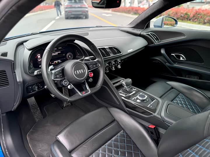 2022 Audi R8