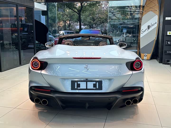 Фото 7 - Ferrari Portofino