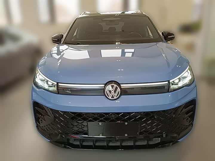 Фото 5 - Volkswagen Tiguan L Pro