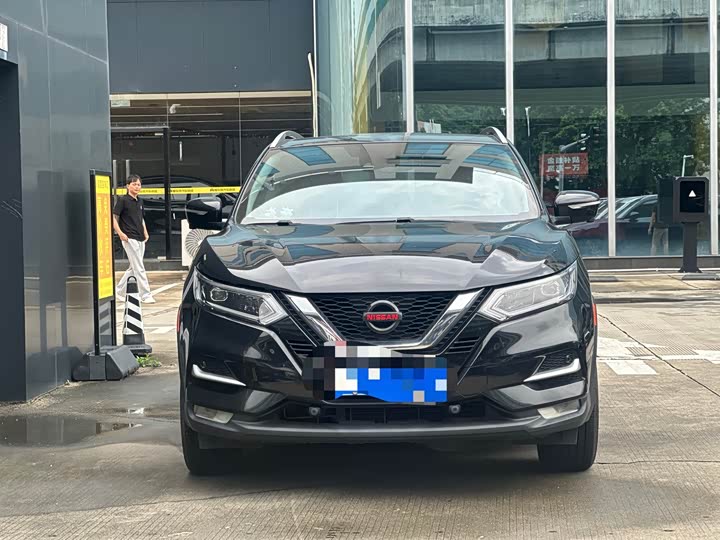 Zdjęcie 8 - Nissan Qashqai