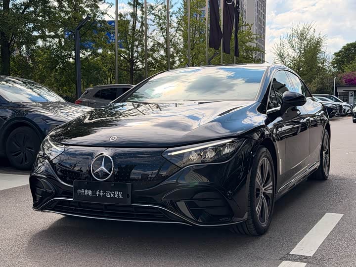 Фото 2 - Mercedes-Benz EQE