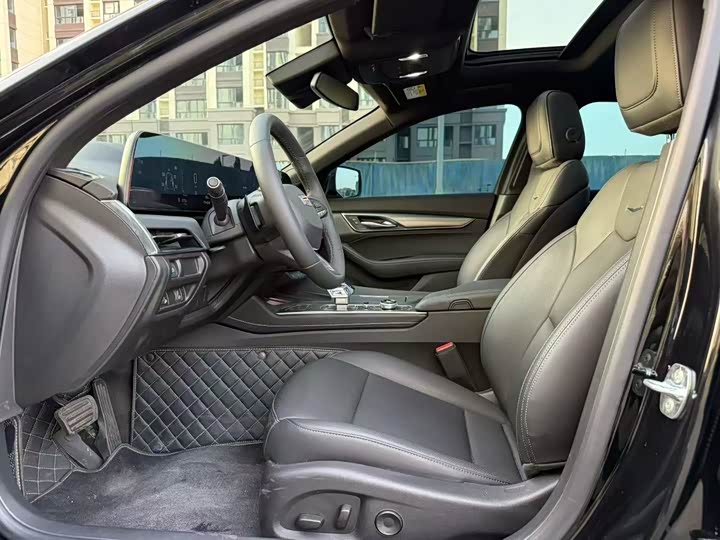 Cadillac CT5 2025 2025款 28T 城市运动版