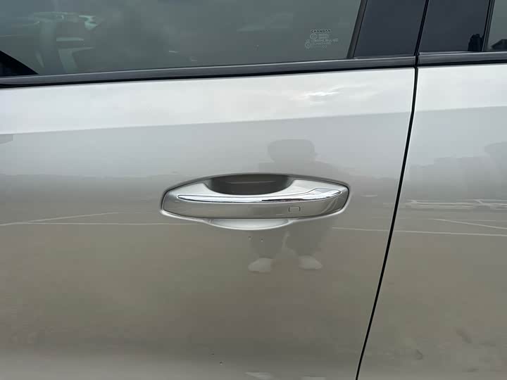 Фото 9 - Changan Oshan Z6 Hybrid