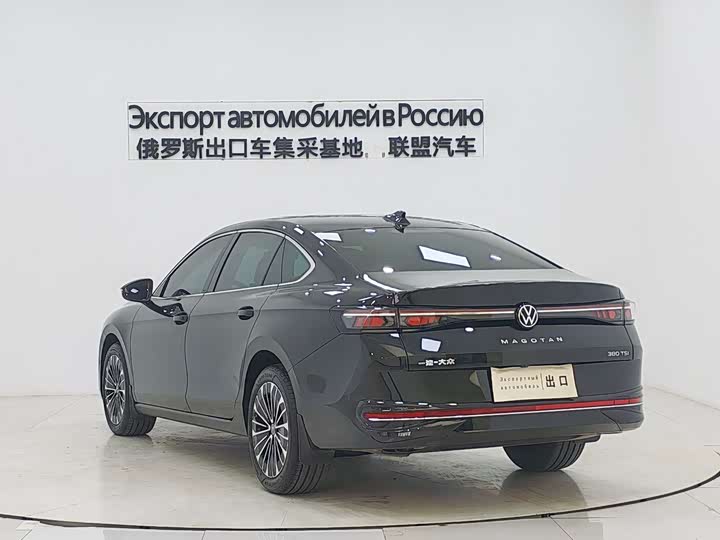 Фото 4 - Volkswagen Magotan