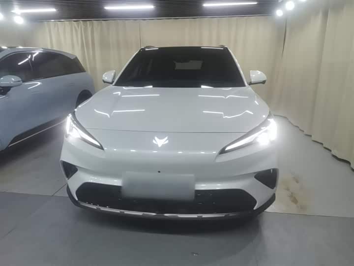 BAIC Arcfox Alpha T5 2026 2026款 纯电 560 睿享版 320N·m