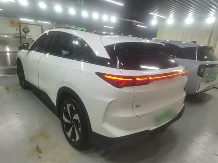 BAIC Arcfox Alpha T5 2026 2026款 纯电 560 睿享版 320N·m