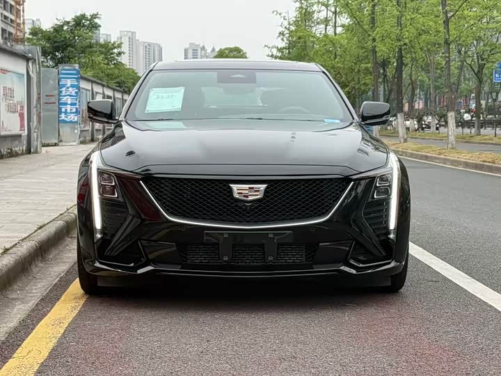Фото 2 - Cadillac CT5