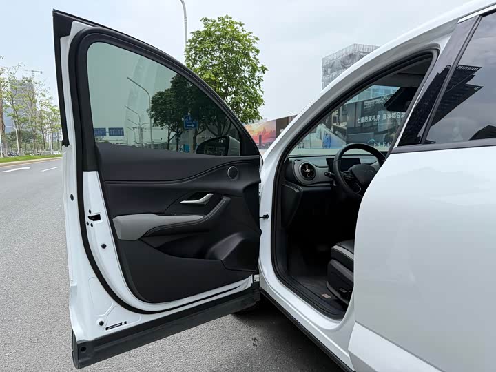 BYD Sea Lion 05 DM-i Hybrid 2025 2025款 DM-i 75KM豪华型