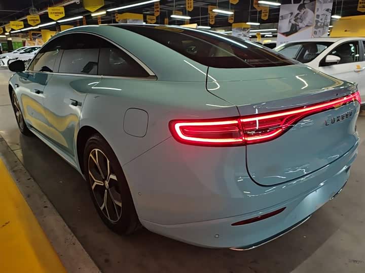 Фото 5 - Luxeed S7