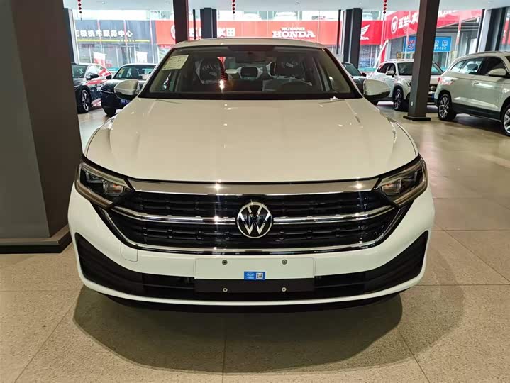 Volkswagen Sagitar L 2026 2026款 3000万辆甄选款 300TSI DSG 飞越版