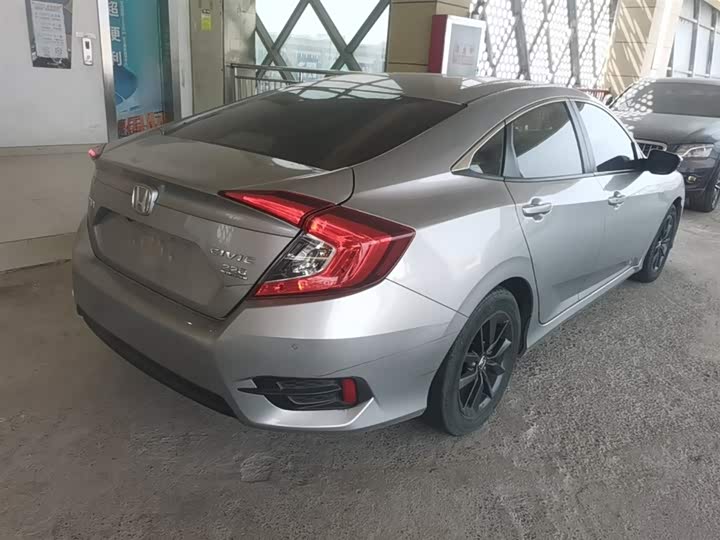 Honda Civic 2019 2019款 220TURBO CVT劲动版 国VI