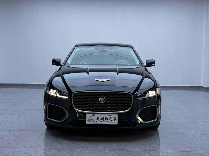 2025 Jaguar XF L