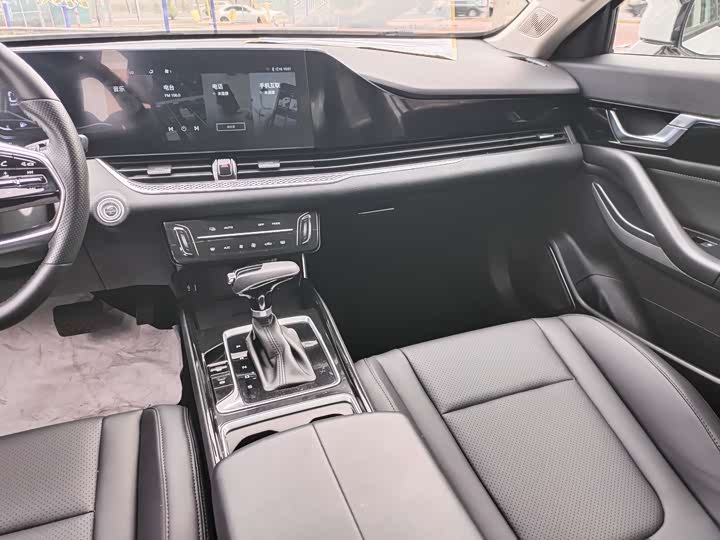 Bestune B70 2023 2023款 第三代 1.5T 自动乐享型70周年纪念版