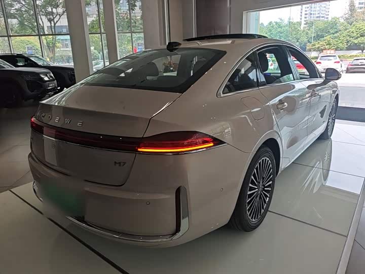 Roewe M7 DMH 2025 2025款 160km臻享版