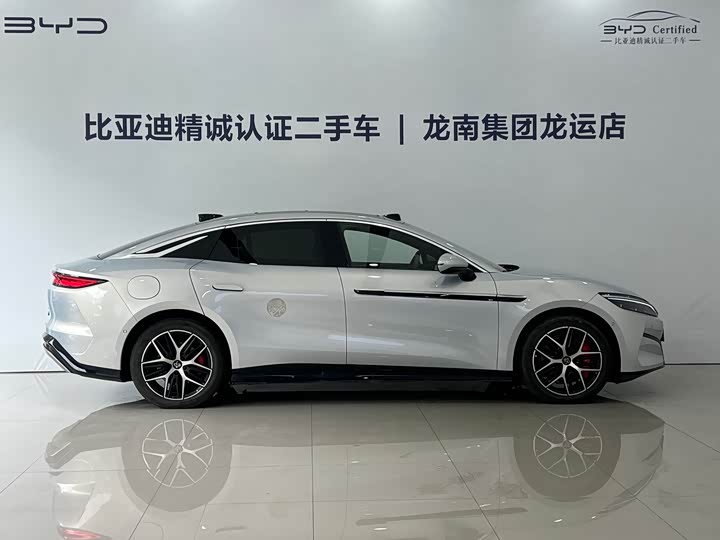 Фото 9 - BYD Han L